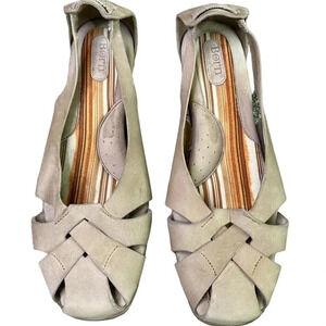 Born Tan Mary Jane Shoes Tan Slip-On Casual Ballet Flat Size 11 Women's